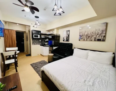 Affordable Studio Unit with High Speed Wifi & Parking at the heart of CDO❤️ New York-inspired